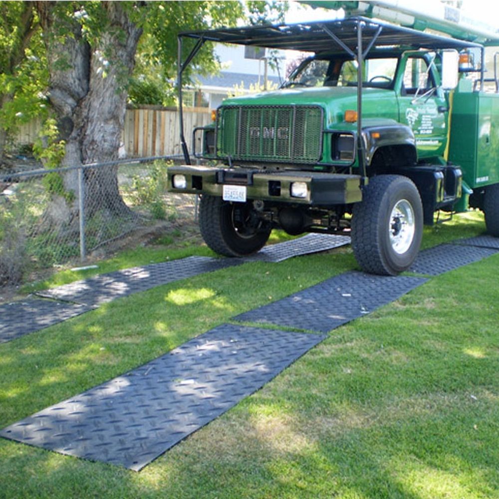 AlturnaMATS 3' x 8' Black Mat Cleats Both Sides