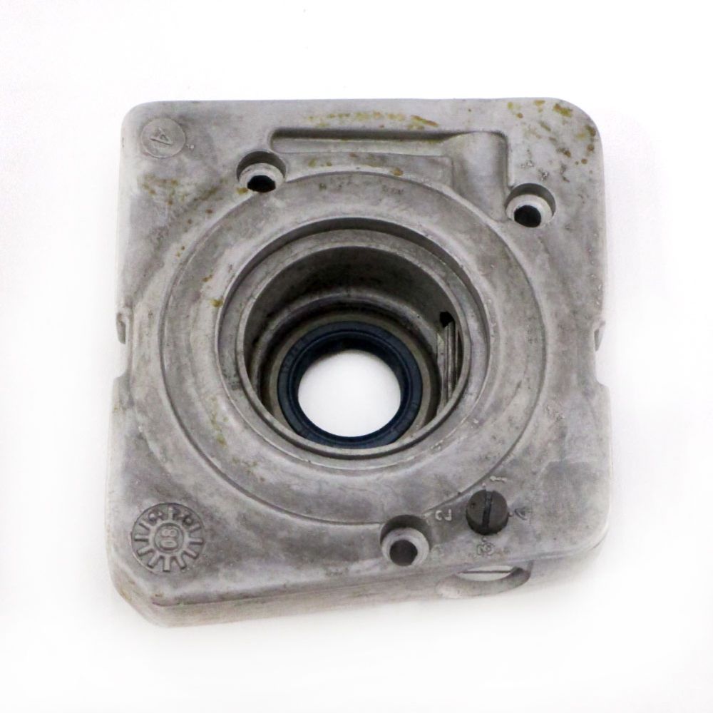 Husqvarna 503 69 81-01 OEM Oil Pump for 281, 288 Chainsaws 503698101