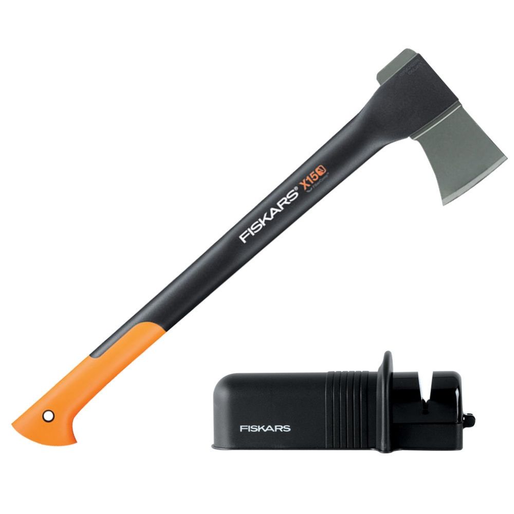 Fiskars Sharpener With X15 Chopping Axe (2.3 lbs) with 23.5" Handle