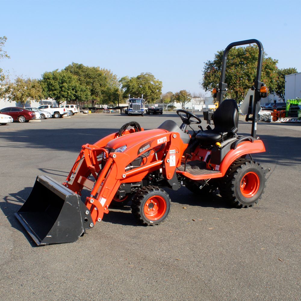 Kioti CS2220 Sub Compact Tractor (21 HP Diesel Engine) YY8600509
