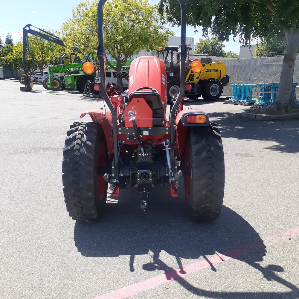 Kioti DK4720 HST Compact Tractor (Tractor Only)