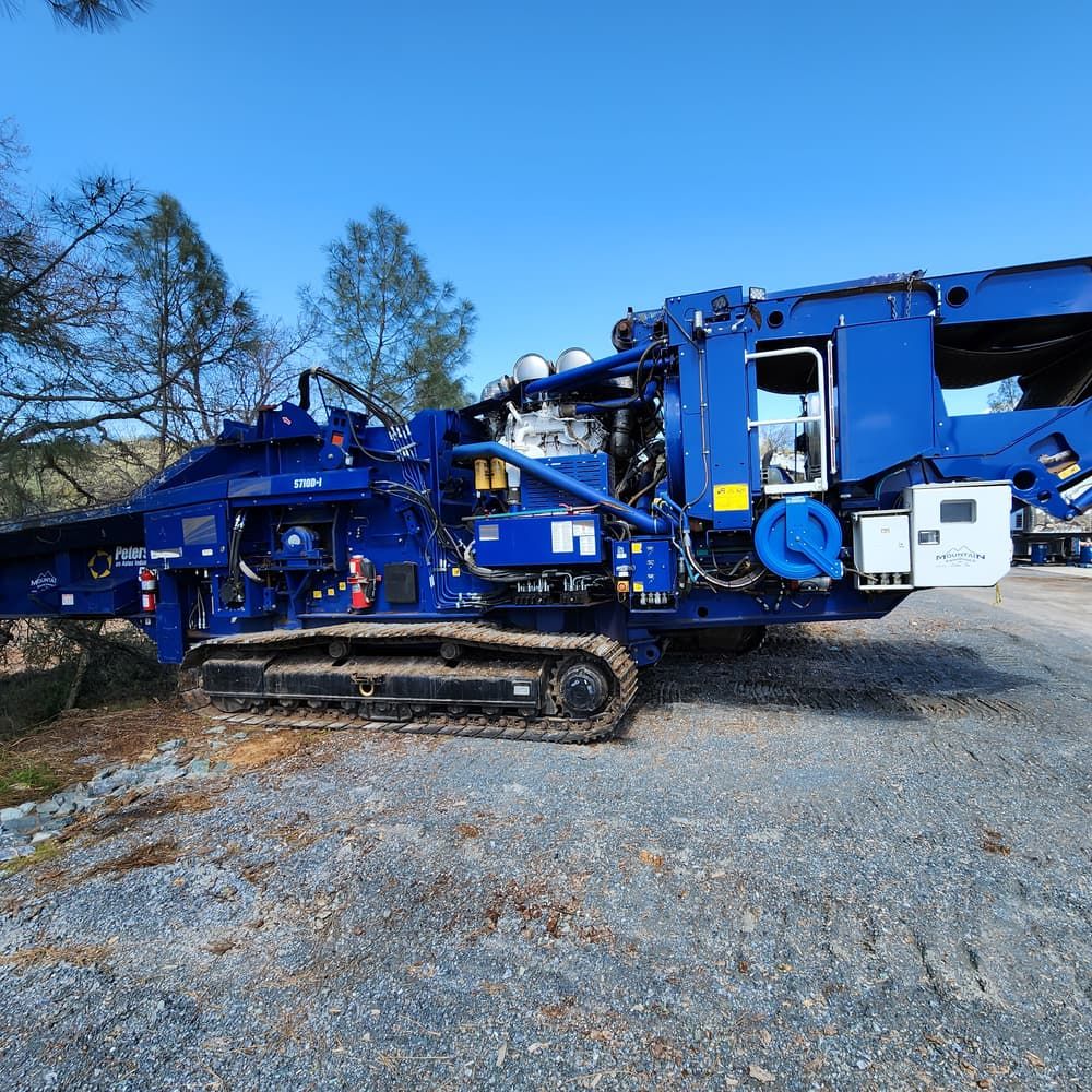 Used 2018 Peterson 5710D Horizontal Grinder