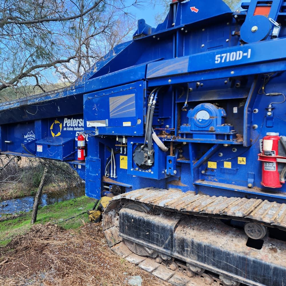 Used 2018 Peterson 5710D Horizontal Grinder