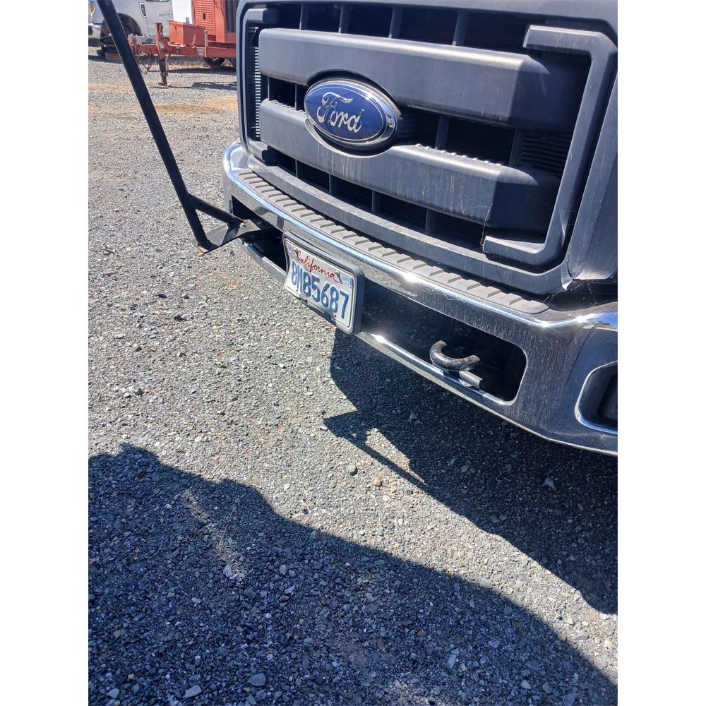 Ford F-550 2014 Single Cab Chip Truck, 6.7L Power Stroke Diesel Engine,