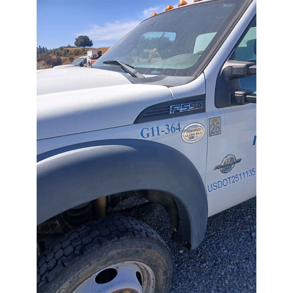 Ford F-550 2014 Single Cab Chip Truck, 6.7L Power Stroke Diesel Engine,