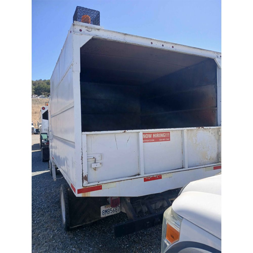 Ford F-550 2014 Single Cab Chip Truck, 6.7L Power Stroke Diesel Engine,
