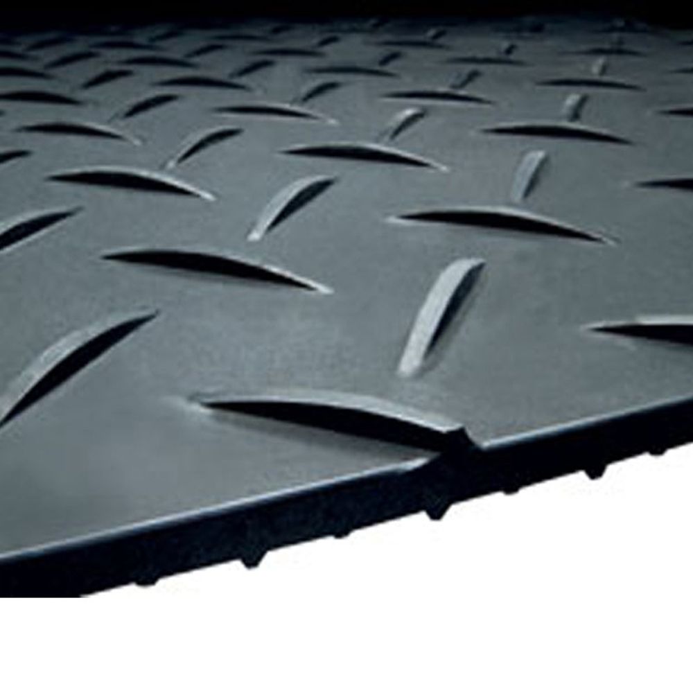 AlturnaMATS 3' x 8' Black Mat Cleats Both Sides
